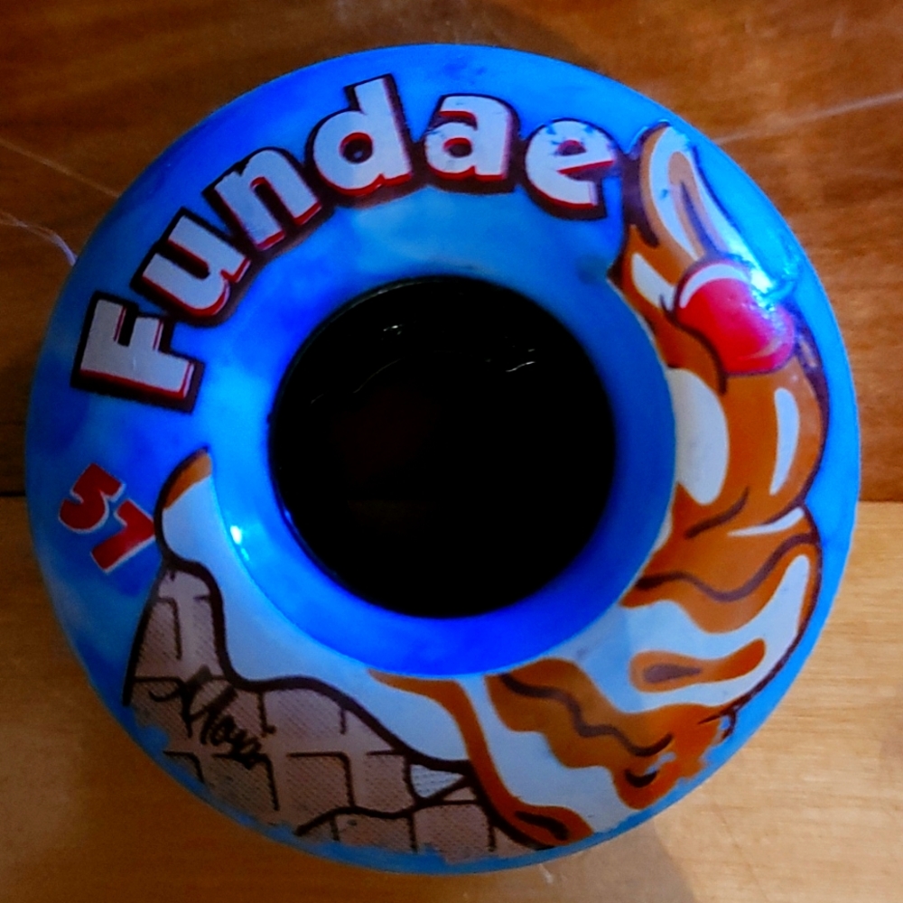 Moxi fundae wheels